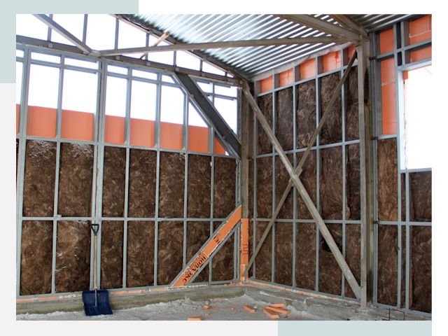 Утепленные ангары в Санкте-Петербурге