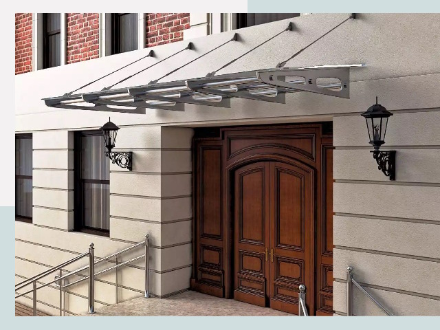 Металлические козырьки от 638 руб. в Санкте-Петербурге