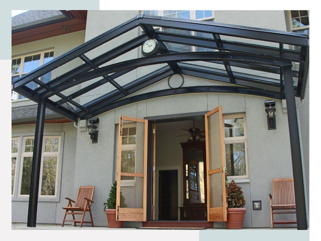 Козырьки металлические в Санкте-Петербурге