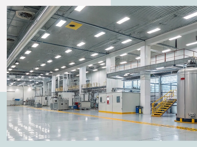 Освещение ангаров в Санкте-Петербурге от 638 руб. - Эффективные решения