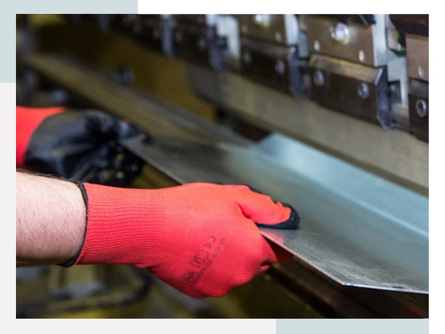 Гибка металла в Санкт-Петербург от 638 руб. - Надёжно и быстро